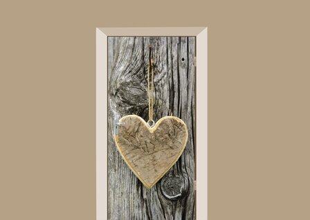 houten hart op boom